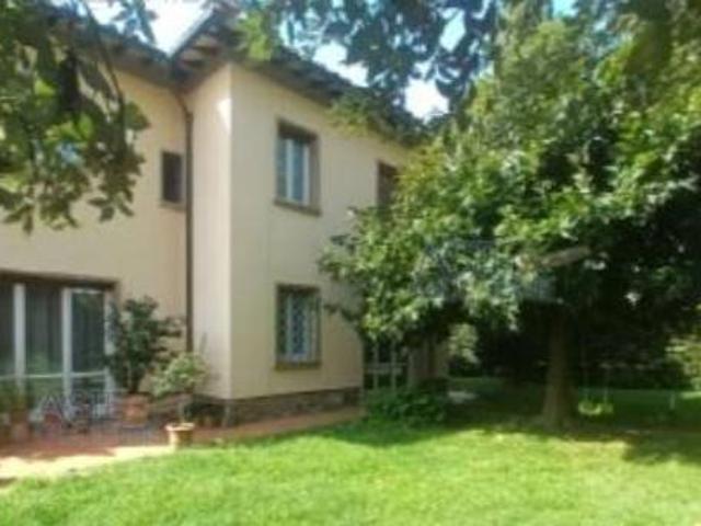 Villa Indipendente in vendita a Quartiere 3, Firenze
