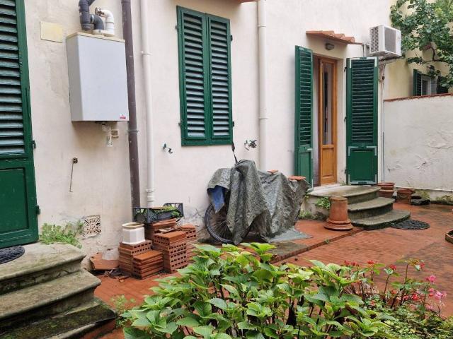 Villa Indipendente in vendita a Quartiere 2, Firenze