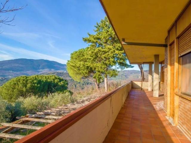 Villa Indipendente in vendita a Quartiere 2, Firenze