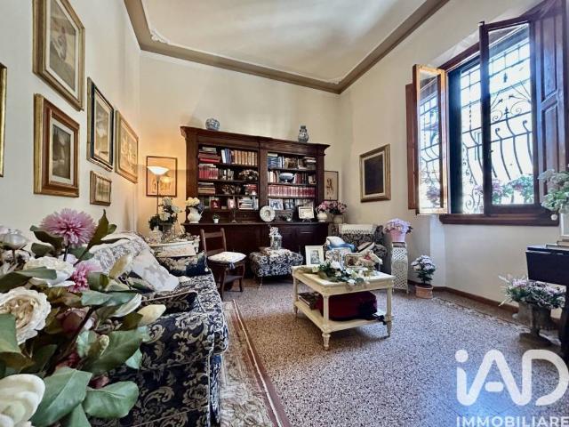 Villa Indipendente in vendita a Quartiere 1, Firenze