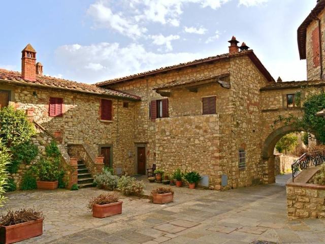 Villa Indipendente in vendita a Quartiere 4, Firenze