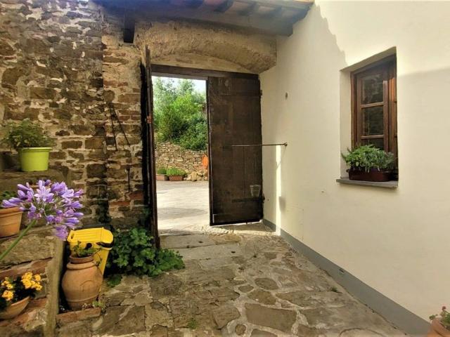 Villa Indipendente in vendita a Quartiere 3, Firenze