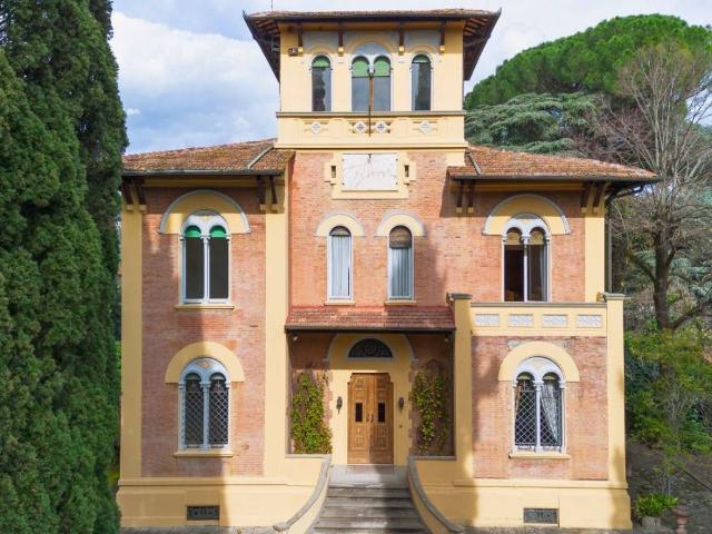 Villa Indipendente in vendita a Quartiere 2, Firenze