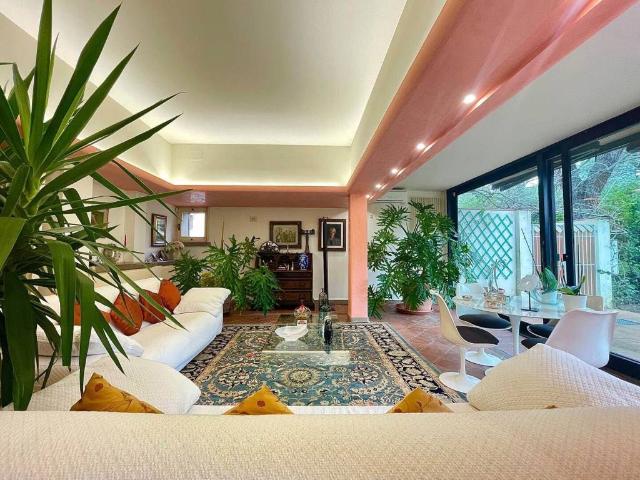 Villa Indipendente in vendita a Galluzzo, Firenze