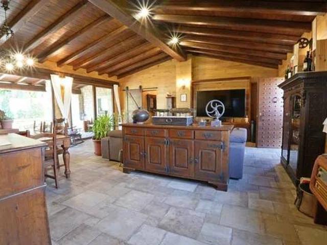 Villa Indipendente in vendita a Firenzuola, Toscana