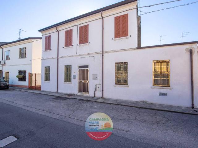 Villa Indipendente in vendita a Unione Delta del Po, Massa Fiscaglia