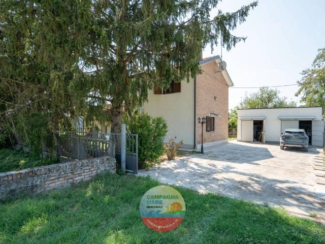 Villa Indipendente in vendita a Unione Delta del Po, Massa Fiscaglia