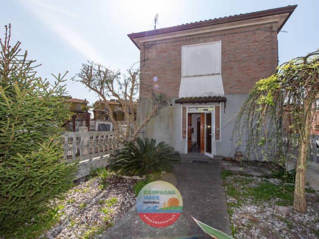 Villa Indipendente in vendita a Unione Delta del Po, Massa Fiscaglia