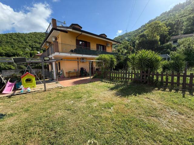 Villa Indipendente in vendita a Fisciano, Campania
