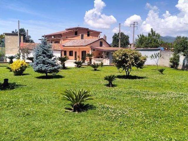 Villa Indipendente in vendita a Fisciano, Campania
