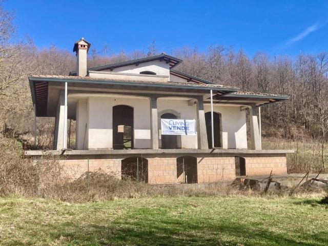 Villa Indipendente in vendita a Fiuggi, Lazio
