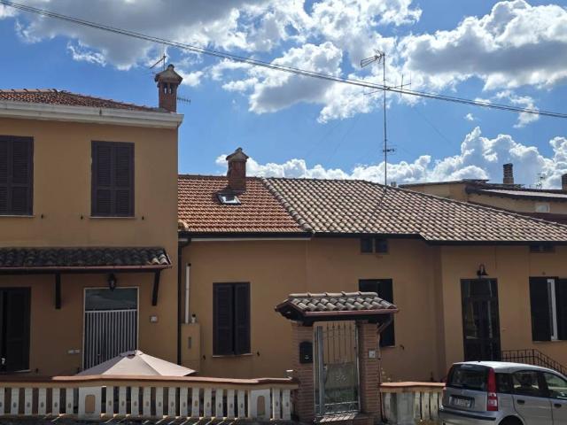 Villa Indipendente in vendita a Fiuggi, Frosinone
