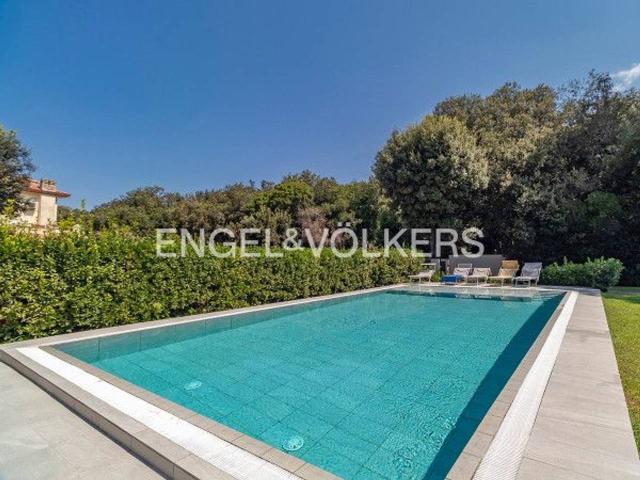 Villa Indipendente in vendita a Fregene, Roma Capitale