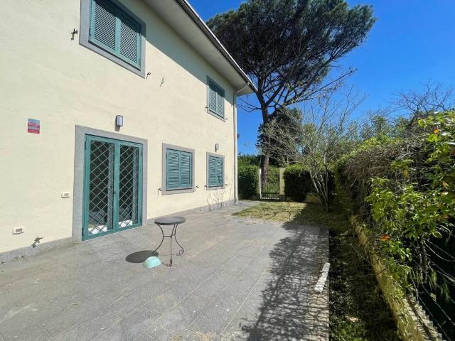 Villa Indipendente in vendita a Roma Capitale, Lazio