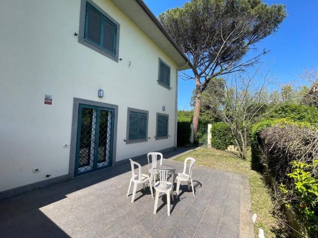 Villa Indipendente in vendita a Roma Capitale, Lazio