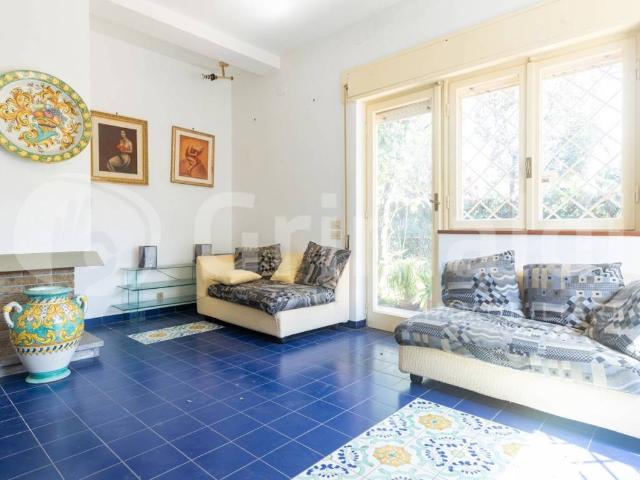 Villa Indipendente in vendita a Fregene, Roma Capitale