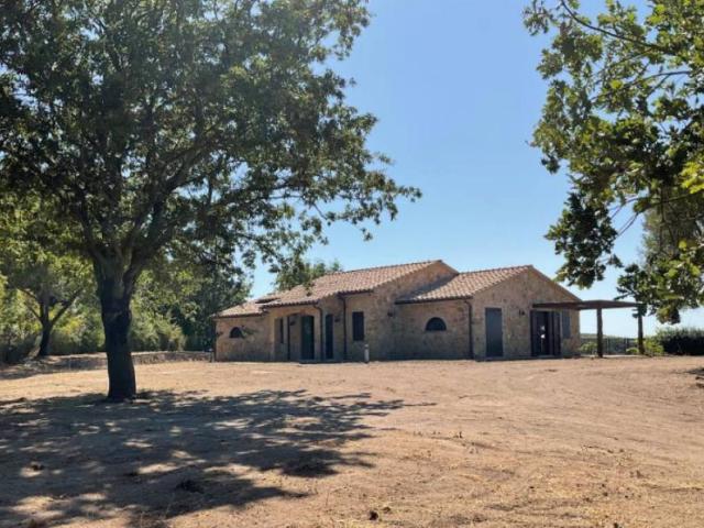 Villa Indipendente in vendita a Fregene, Roma Capitale
