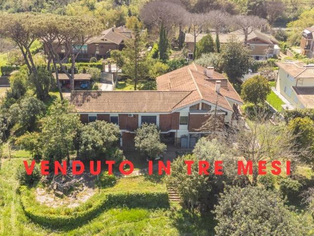 Villa Indipendente in vendita a Roma Capitale, Lazio