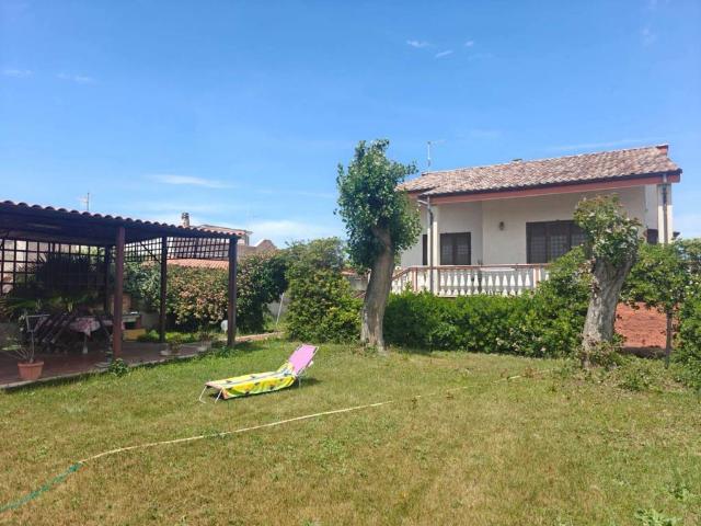 Villa Indipendente in vendita a Roma Capitale, Lazio