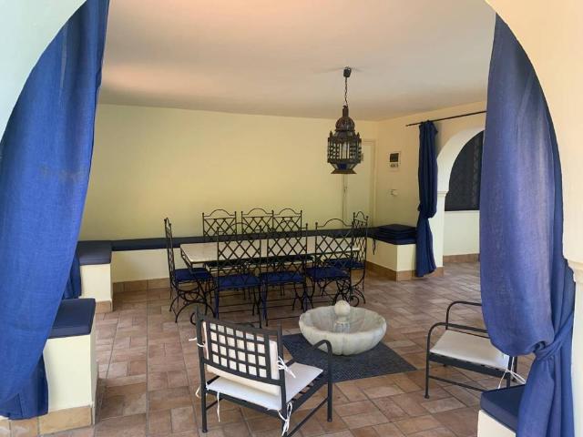 Villa Indipendente in vendita a Fregene, Roma Capitale