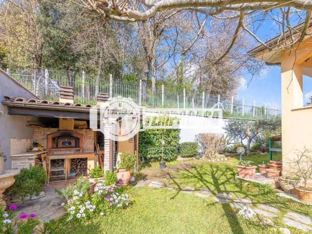 Villa Indipendente in vendita a Roma Capitale, Lazio