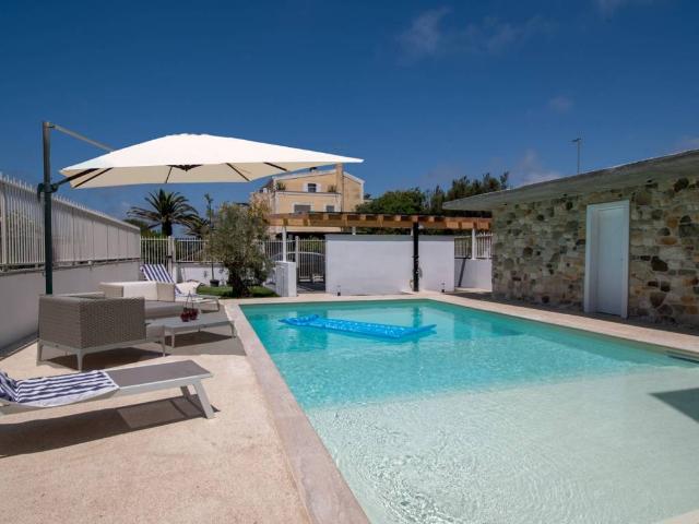 Villa Indipendente in vendita a Fregene, Roma Capitale
