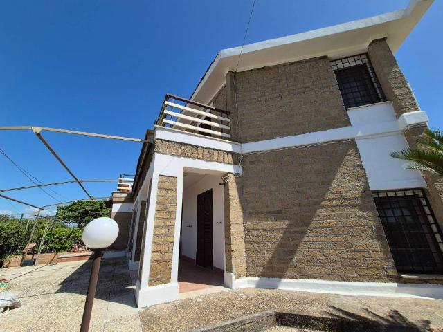 Villa Indipendente in vendita a Roma Capitale, Lazio