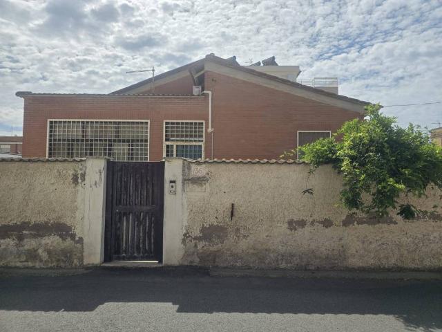 Villa Indipendente in vendita a Roma Capitale, Lazio