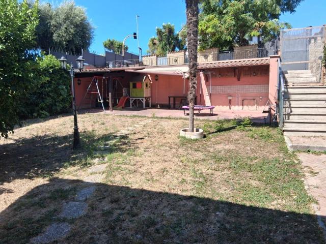 Villa Indipendente in vendita a Roma Capitale, Lazio
