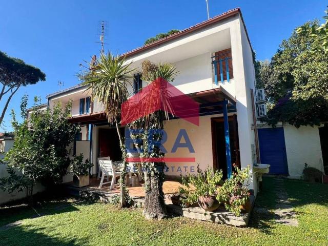 Villa Schiera in vendita a Fregene, Roma Capitale