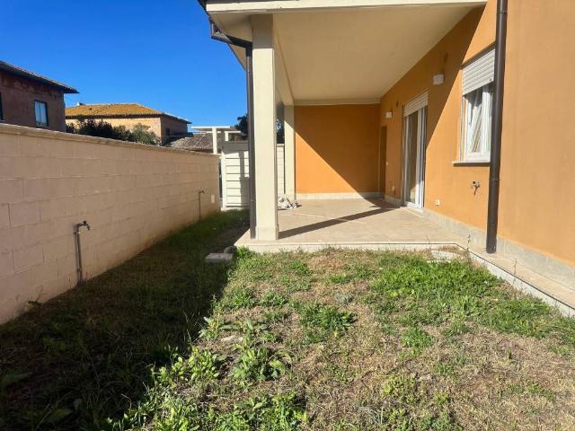 Villa Indipendente in vendita a Borgo Falconieri, Roma Capitale