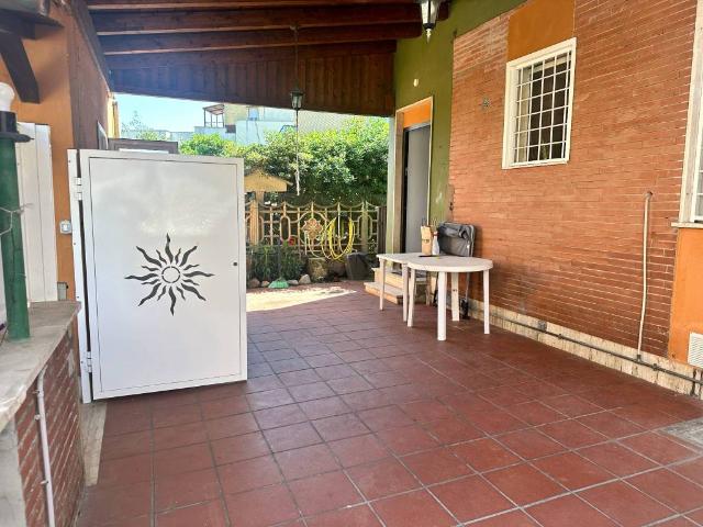 Villa Indipendente in vendita a Passoscuro, Roma Capitale
