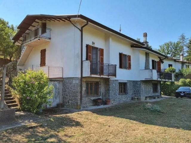 Villa Indipendente in vendita a Unione di comuni Montana Lunigiana, Fivizzano