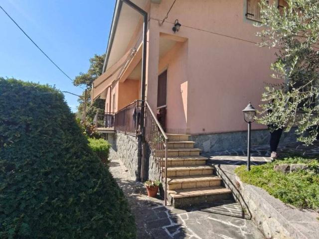 Villa Indipendente in vendita a Unione di comuni Montana Lunigiana, Fivizzano