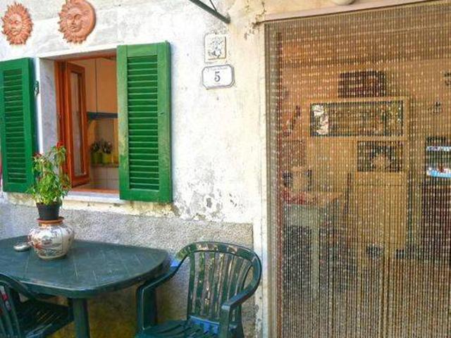 Villa Indipendente in vendita a Unione di comuni Montana Lunigiana, Fivizzano