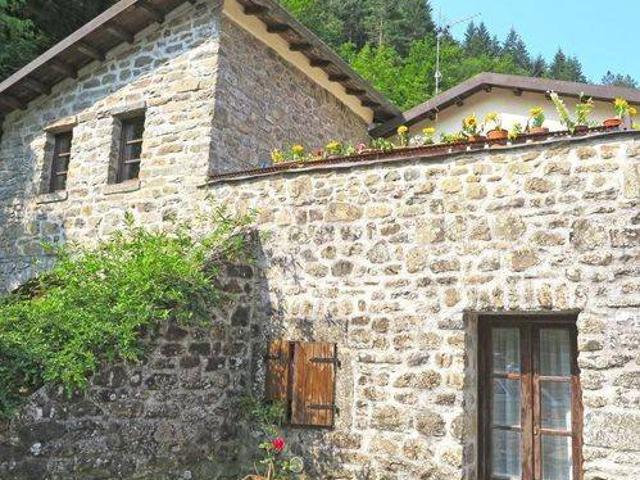 Villa Indipendente in vendita a Unione di comuni Montana Lunigiana, Fivizzano