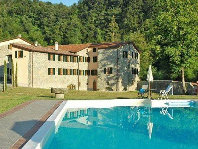Villa Indipendente in vendita a Unione di comuni Montana Lunigiana, Fivizzano