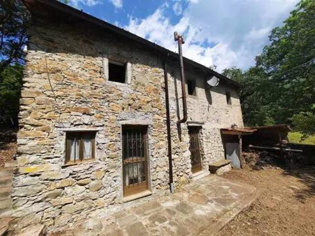 Villa Indipendente in vendita a Unione di comuni Montana Lunigiana, Fivizzano