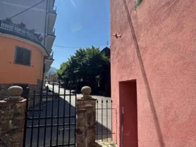 Villa Indipendente in vendita a Unione di comuni Montana Lunigiana, Fivizzano