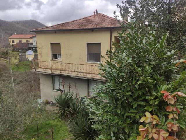 Villa Indipendente in vendita a Unione di comuni Montana Lunigiana, Fivizzano