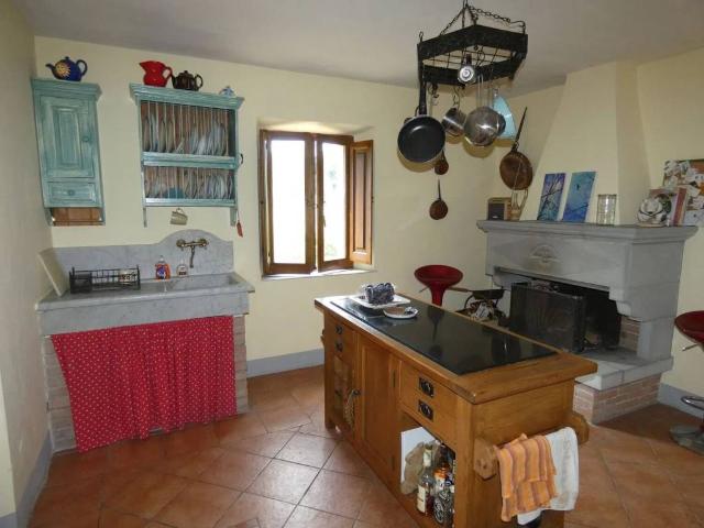 Villa Indipendente in vendita a Unione di comuni Montana Lunigiana, Fivizzano
