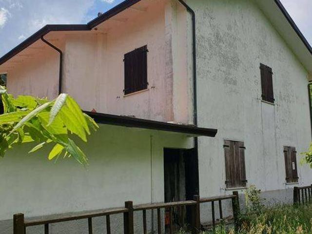 Villa Indipendente in vendita a Unione di comuni Montana Lunigiana, Fivizzano