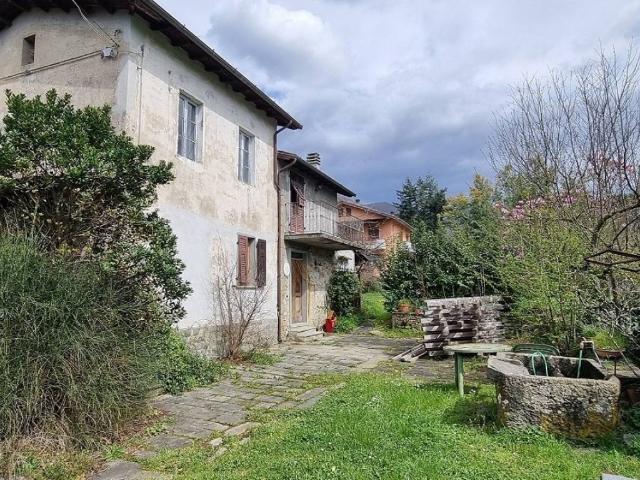 Villa Indipendente in vendita a Unione di comuni Montana Lunigiana, Fivizzano