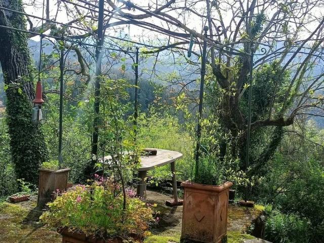 Villa Indipendente in vendita a Unione di comuni Montana Lunigiana, Fivizzano