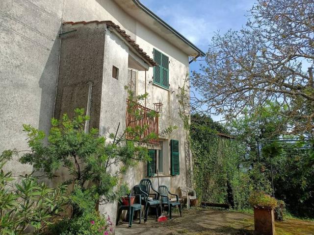Villa Indipendente in vendita a Unione di comuni Montana Lunigiana, Fivizzano