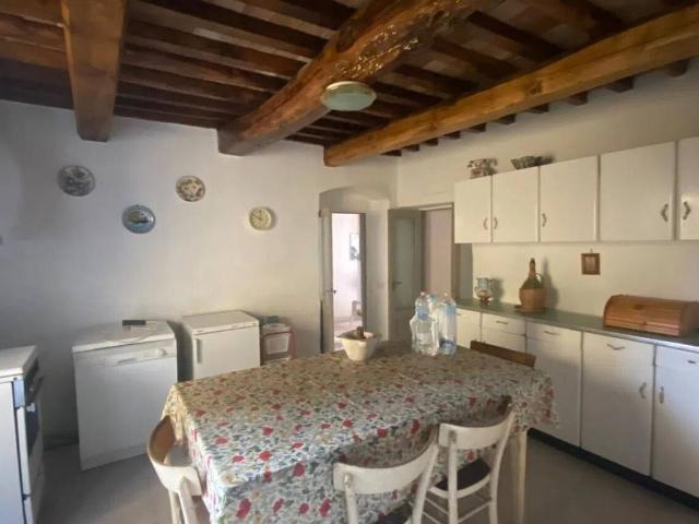 Villa Indipendente in vendita a Unione di comuni Montana Lunigiana, Fivizzano
