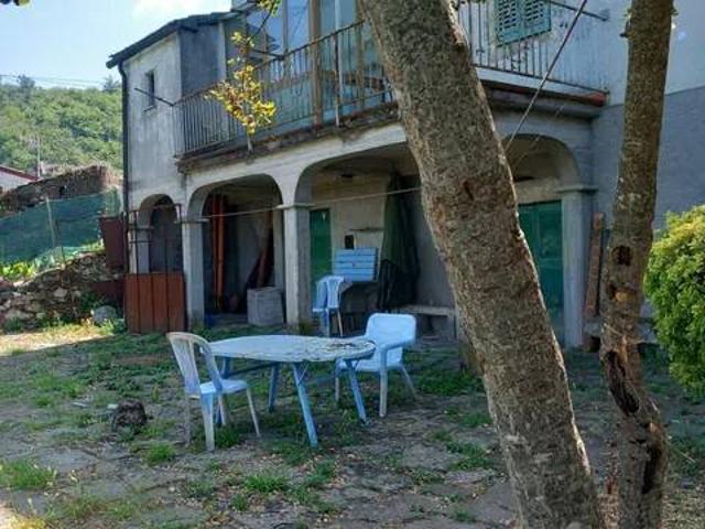 Villa Indipendente in vendita a Unione di comuni Montana Lunigiana, Fivizzano