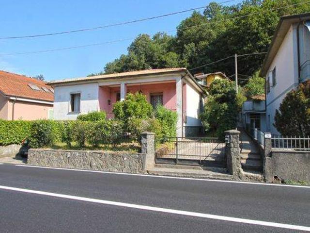 Villa Indipendente in vendita a Unione di comuni Montana Lunigiana, Fivizzano