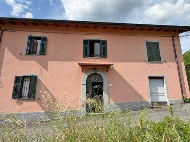 Villa Indipendente in vendita a Unione di comuni Montana Lunigiana, Fivizzano