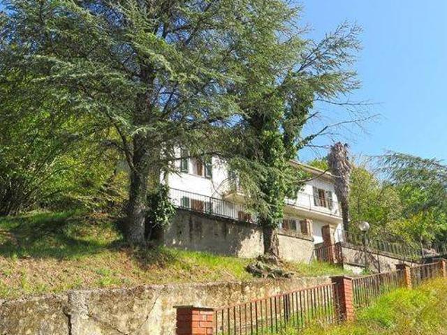 Villa Indipendente in vendita a Unione di comuni Montana Lunigiana, Fivizzano